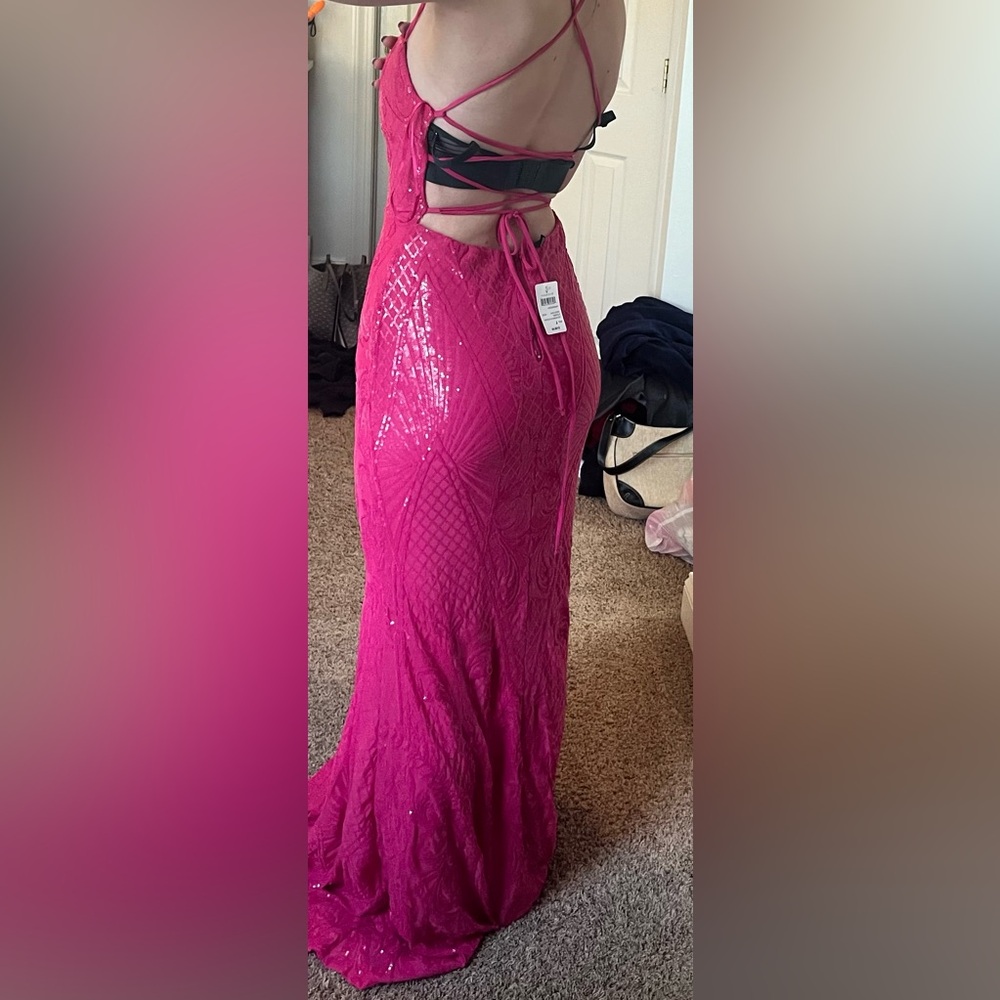 Windsor Prom Dress - Picture 3 of 4